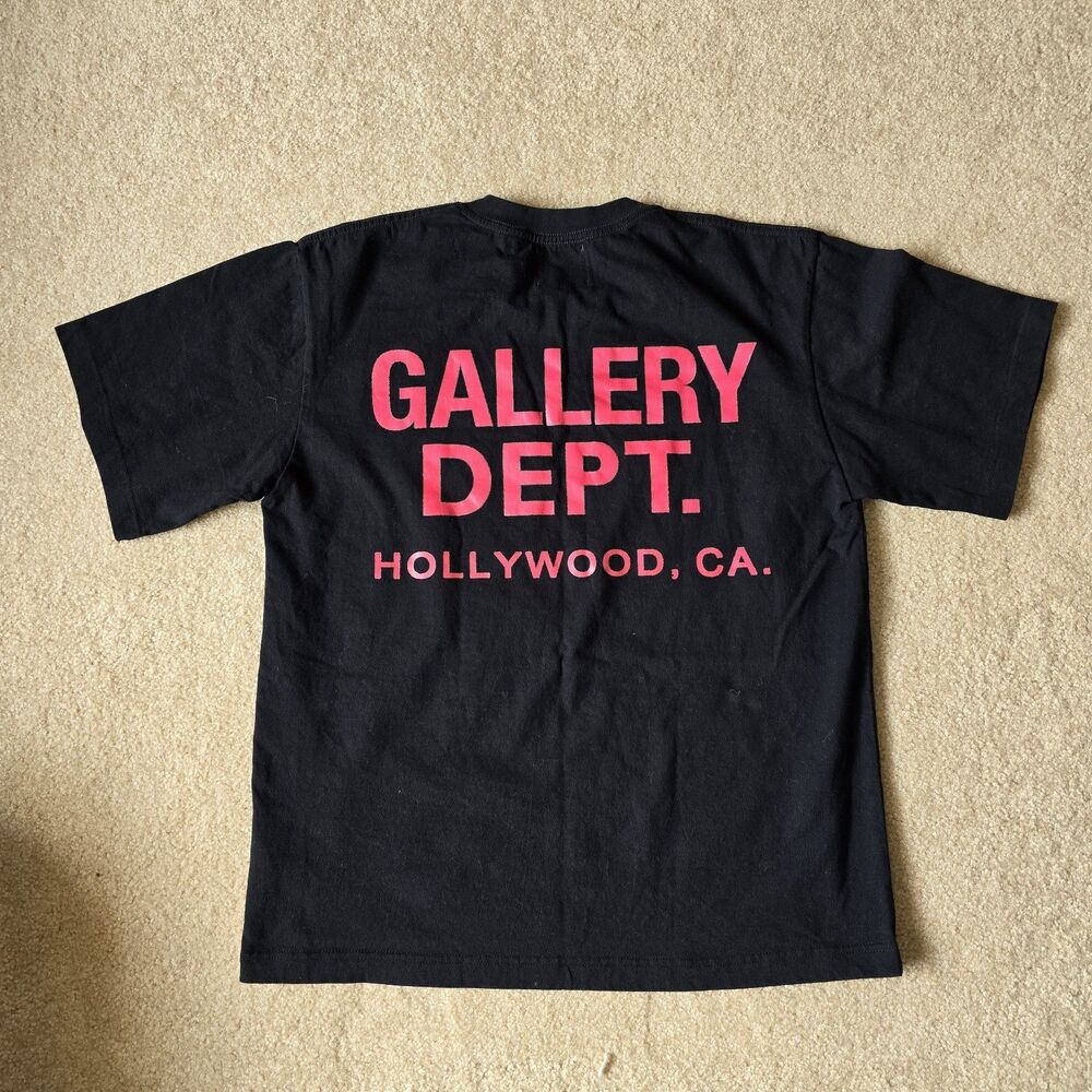 Gallery Dept Souvenir T-Shirt Size Black Pink Size Small
